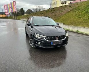 Fiat Fiat Tipo 1.4 T-Jet LOUNGE ACC Sitzheizung Klimaau Gebrauchtwagen