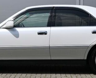 Toyota Toyota Crown Royal Saloon Gebrauchtwagen