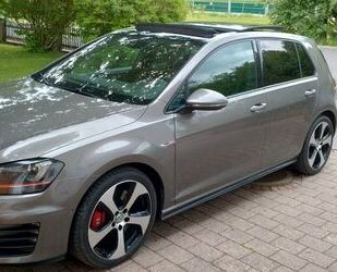 VW Volkswagen Golf 2.0 TSI DSG BMT GTI Performance GT Gebrauchtwagen