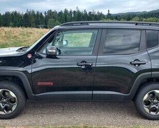 Jeep Jeep Renegade Trailhawk 4x4 Automatik 125kW Diesel Gebrauchtwagen