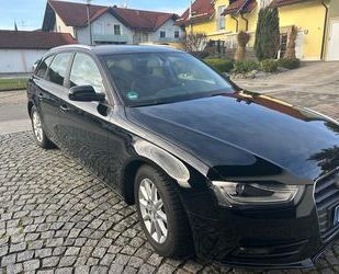 Audi Audi A4 2.0 TDI 130kW multitr. Attraction Avant A. Gebrauchtwagen