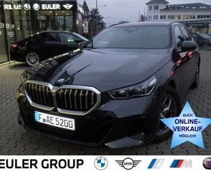 BMW BMW 520 d Touring Sportpaket Navi digitales Cockpi Gebrauchtwagen