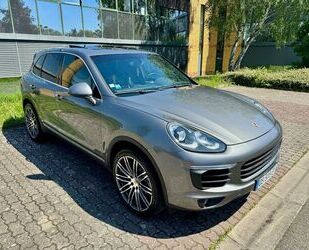 Porsche Porsche Cayenne Diesel -262ps AHK-PANO-FELGEN 21 Gebrauchtwagen