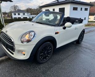 Mini MINI One Cabrio Navi,SH,Leder Gebrauchtwagen