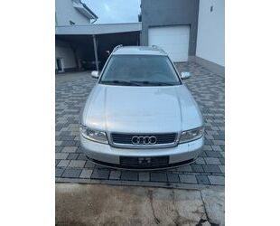 Audi Audi A4 2.5 TDI Avant tiptronic Gebrauchtwagen