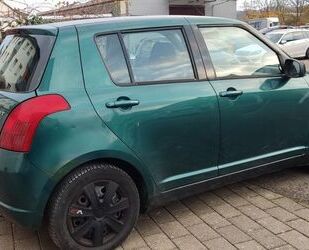 Suzuki Suzuki Swift 1,3 Club Club Gebrauchtwagen