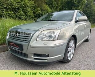 Toyota Toyota Avensis 2.0 Executive Liftback Klima Schec Gebrauchtwagen