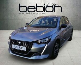 Peugeot Peugeot 208 1.2 PureTech 100 Allure SpurH LM KAM L Gebrauchtwagen