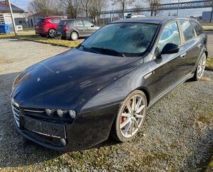 Alfa Romeo Alfa Romeo 159 Sportwagon 2.4 JTDM 20V Ti, 19 Zoll Gebrauchtwagen