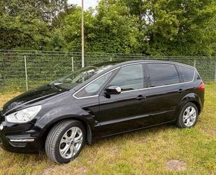 Ford Ford S-Max 7-Sitzer Titanium Autom. AHK Navi Gebrauchtwagen