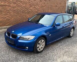 BMW BMW 320d touring LCI*Aut*1-te Hand*Scheckheft Gebrauchtwagen