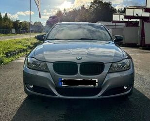 BMW BMW 318i E90 LCI Exclusive Edition Gebrauchtwagen