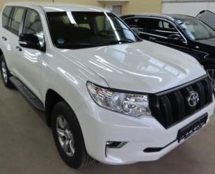 Toyota Toyota Land Cruiser 4x4*TEMPOMAT*PDC*KLIMA*KESSY Gebrauchtwagen