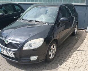 Skoda Skoda Fabia 1.2l 51 kW Ambiente Ambiente Gebrauchtwagen