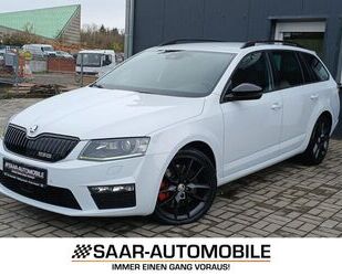 Skoda Skoda Octavia 2,0TDI COMBI RS 184PS XENON NAVI PDC Gebrauchtwagen