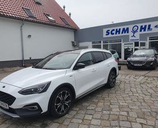 Ford Ford Focus Turnier Active Vignale Navi Allwett. Le Gebrauchtwagen