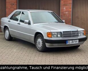 Mercedes-Benz Mercedes-Benz 190 E 230 Oldtimer (H),Autom,Schiebe Oldtimer