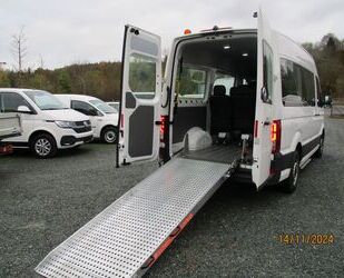 VW Volkswagen Crafter 35 MR 9-Sitzer Rollstuhlrampe Gebrauchtwagen