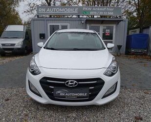 Hyundai Hyundai i30 blue Style **AHK / NAVI / KAMERA / 1- Gebrauchtwagen