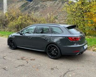 Seat Seat Leon Cupra ST R 4Drive DSG Gebrauchtwagen