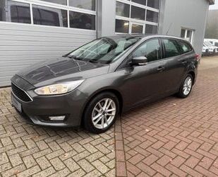 Ford Ford Focus Turnier Business Gebrauchtwagen