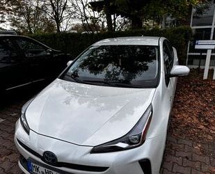 Toyota Toyota Prius 1.8-l-VVT Comfort,< 20.000 km Gebrauchtwagen