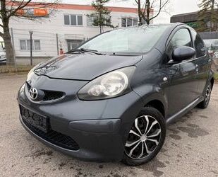 Toyota Toyota Aygo 1,0 *KLIMA*5-TÜRER*TÜV 09/25 Gebrauchtwagen