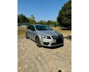 Skoda Skoda Octavia 2.0 TSI RS Combi RS Gebrauchtwagen