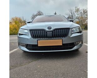 Skoda Skoda Superb 2.0 TSI DSG 4x4 SportLine Pano+Standh Gebrauchtwagen