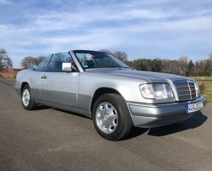 Mercedes-Benz Mercedes-Benz E 220 W124/A124 Cabrio Leder Automat Gebrauchtwagen