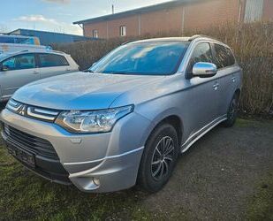 Mitsubishi Mitsubishi Outlander ClearTec Instyle 4WD- 7 Sitze Gebrauchtwagen