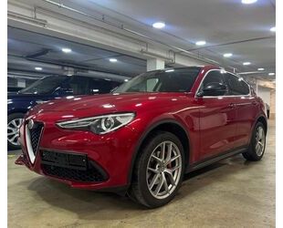 Alfa Romeo Alfa Romeo Stelvio First Edition Q4~Leder~Automati Gebrauchtwagen