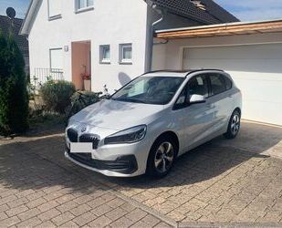 BMW BMW 218 Active Tourer Panoramaschiebedach Gebrauchtwagen