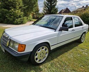 Mercedes-Benz Mercedes-Benz 190 2.3 Gebrauchtwagen