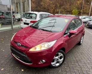 Ford Ford Fiesta Titanium * 1.HAND * SONDERLACK * Gebrauchtwagen