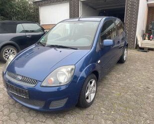 Ford Ford Fiesta 1.3 44 kW Ambiente Ambiente Gebrauchtwagen