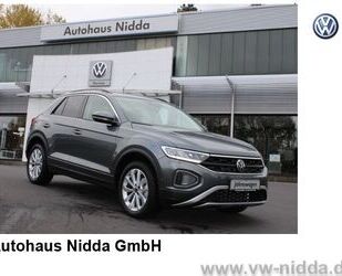 VW Volkswagen T-Roc 1.5 TSI DSG -NAVI-KAMERA-WINTERPA Gebrauchtwagen