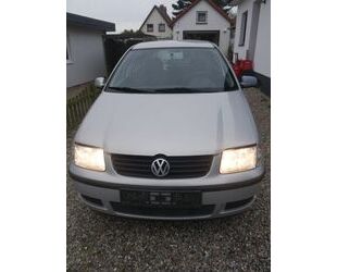 VW Volkswagen Polo 1.4 44kW Basis Gebrauchtwagen