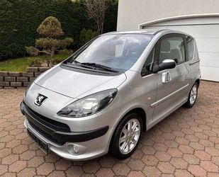 Peugeot Peugeot 1007 Sport,8xbereift,Tüv 1.27,viele Neutei Gebrauchtwagen