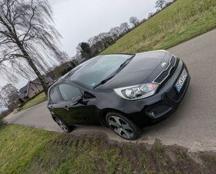 Kia Kia Rio 1.4 Spirit mit Rückfahrkamera Gebrauchtwagen