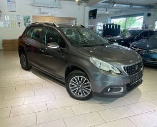 Peugeot Peugeot 2008 1.2 PureTech Automatik Navi SHG Tempo Gebrauchtwagen