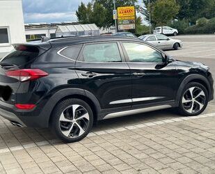 Hyundai Hyundai Tucson 2.0 CRDi Auto Premium 4WD Premium Gebrauchtwagen