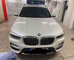 BMW BMW X3 xDrive20i Luxury Line AT Luxury Line Gebrauchtwagen