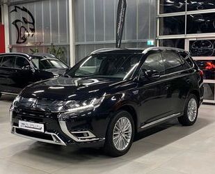 Mitsubishi Mitsubishi Outlander 2.4 PHEV Top AHK 4WD Standhei Gebrauchtwagen