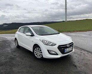 Hyundai Hyundai i30 1.6 CRDi 81kW Trend Trend Gebrauchtwagen