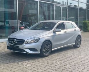 Mercedes-Benz Mercedes-Benz A 180 BlueEfficiency SHZ/NAVI/KLIMA/ Gebrauchtwagen