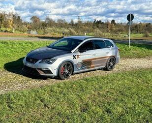 Seat Seat Leon Cupra R ST 4 Drive 388PS MTM & KW DDC no Gebrauchtwagen