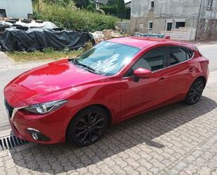 Mazda Mazda 3 2.0 SKYACTIV-G 165 i-ELOOP Sports-Line Spo Gebrauchtwagen