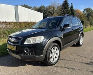 Chevrolet Chevrolet Captiva 3.2i Executive / automatik / 7 s Gebrauchtwagen