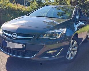 Opel Opel Astra Sports T. 2.0 CDTI ecoFL Exklusiv S/S . Gebrauchtwagen